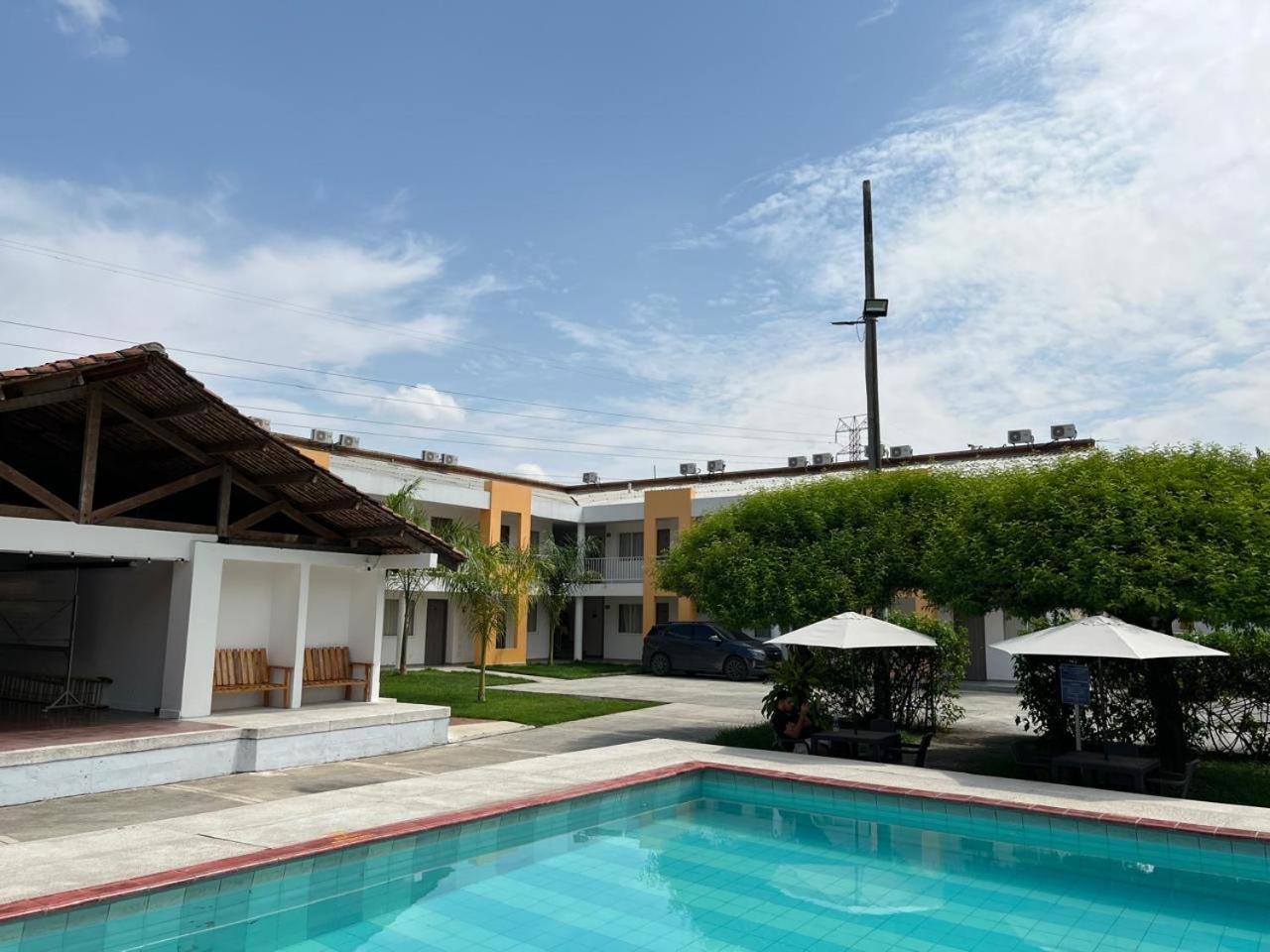 Hotel Villa Bosco 팔미라 외부 사진